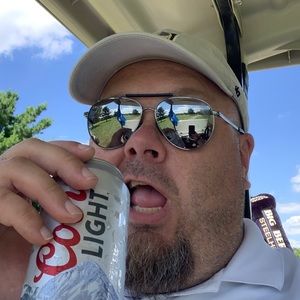 Meet your Posher, Jason